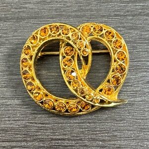 Amber & Gold Brooch Pin